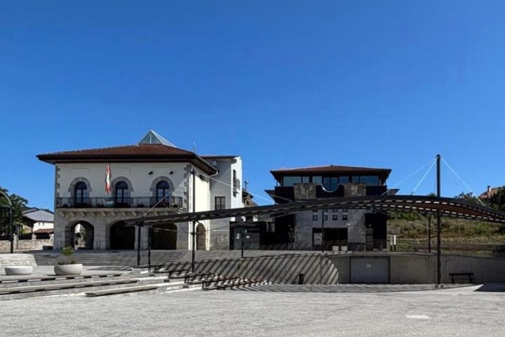 Gautegiz Arteaga_h