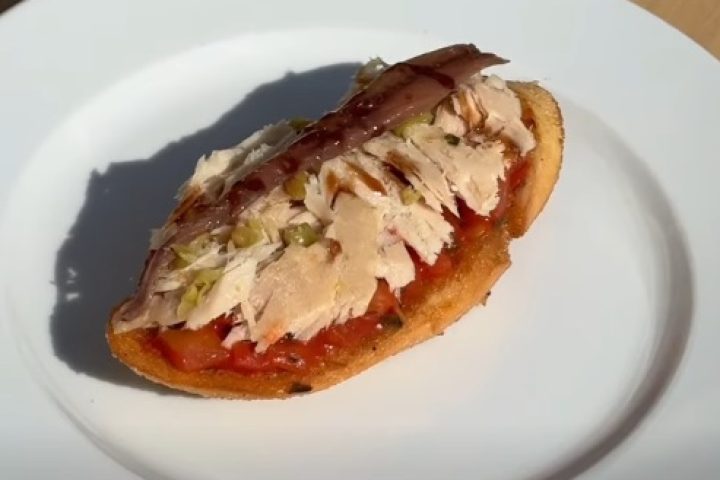 Tuna pintxo