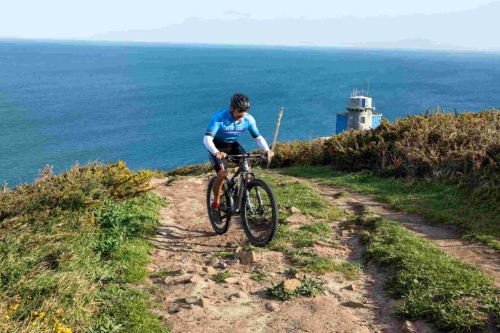 Zikloturismo